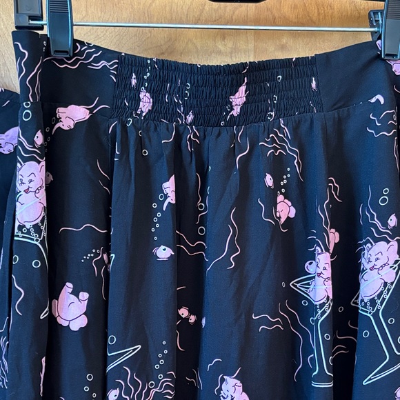 Collectif Black and Pink Cocktail Print Blouse and Skirt - Picture 5 of 8